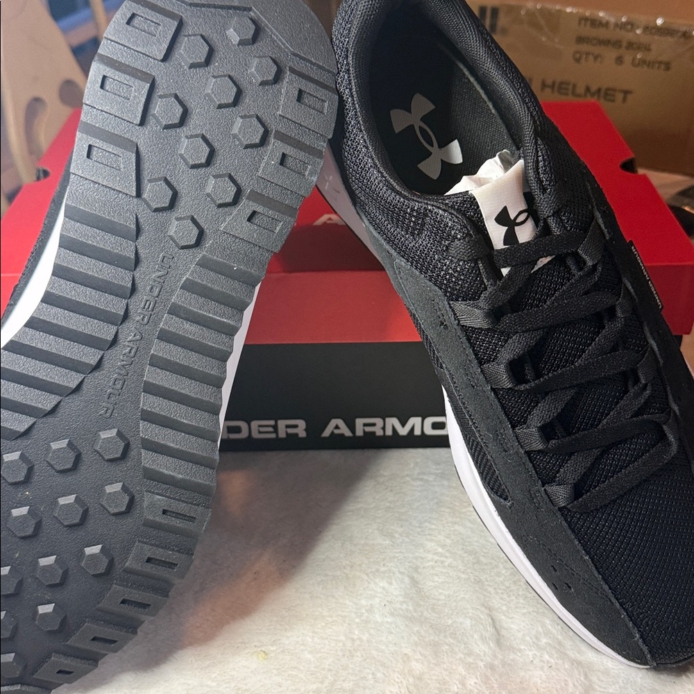 NIB Under Armour UA Street Mirage Shoes Size 14 Black/White Sneakers 3028378-002